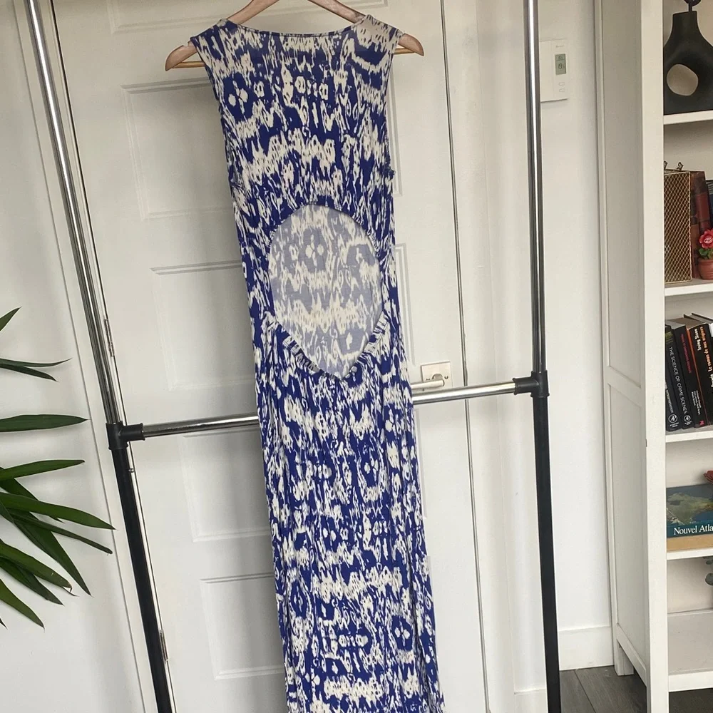 Blue and White Printed Maxi Dress - Picture 2 of 3